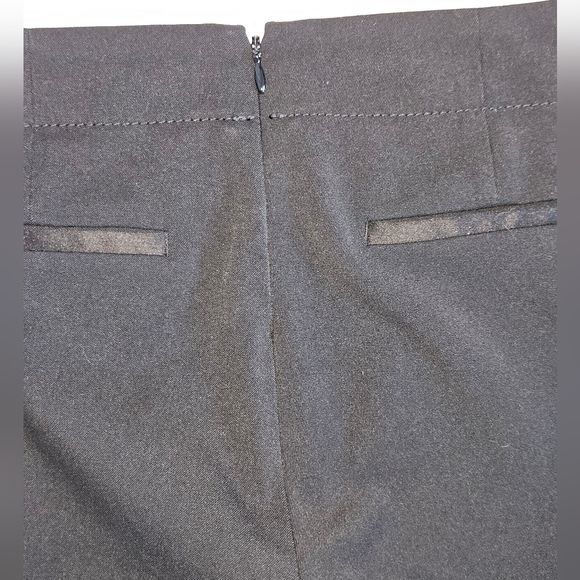 Jacob Elegant Black Trousers with Brown Accents - Picture 9 of 9